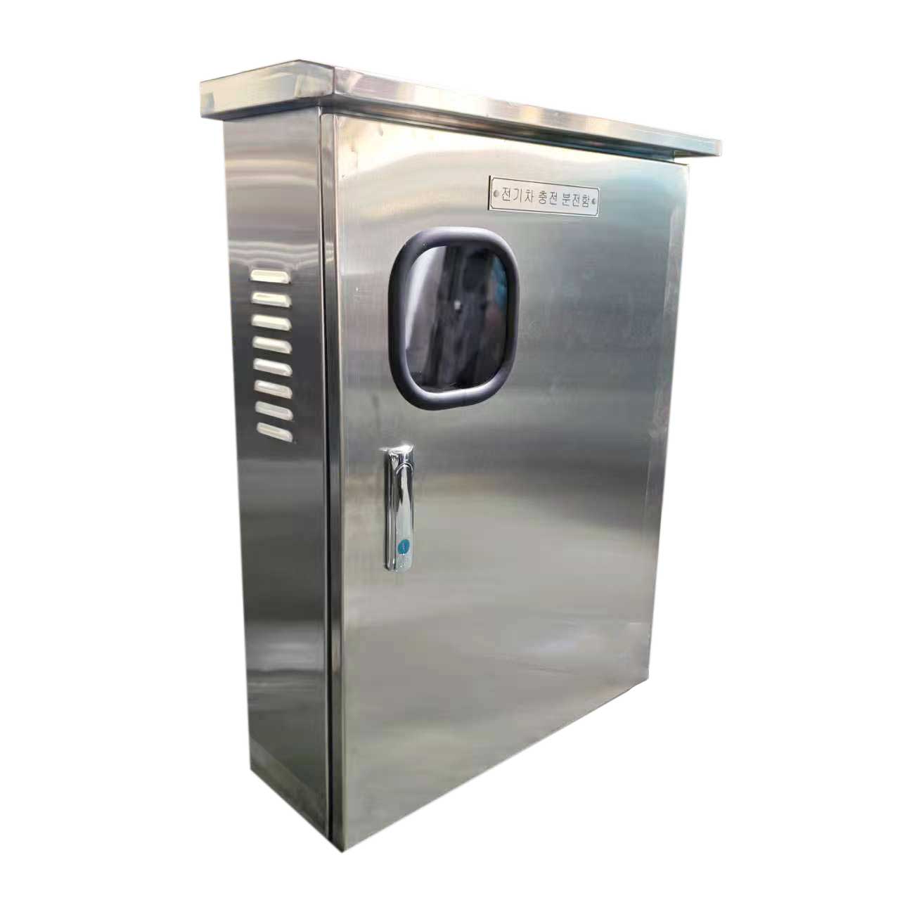 Özelleştirilmiş dış mekan yağmur geçirmez elektrikli araç şarj dağıtım kutusu: Şarj yığınlarının eşleştirilmesi için esnek çözümler sağlayan 16 boyut mevcuttur